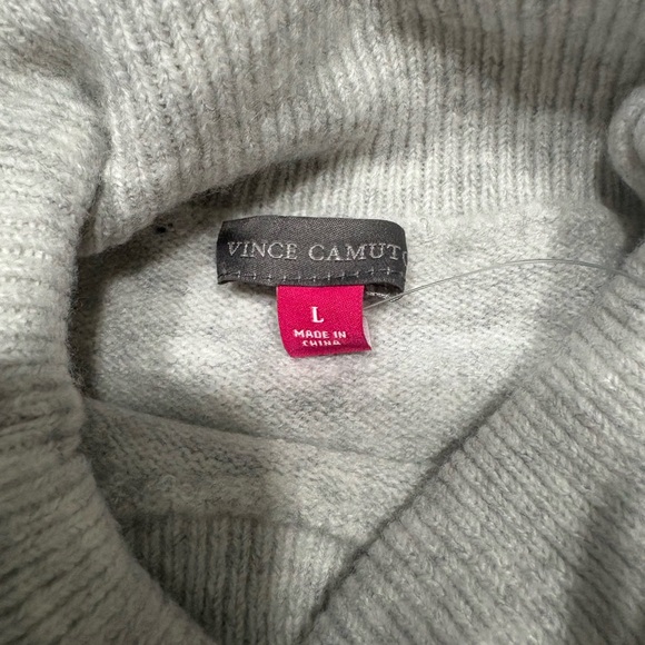 Vince Camino Women’s turtleneck sweater. Size Large. - Picture 2 of 7